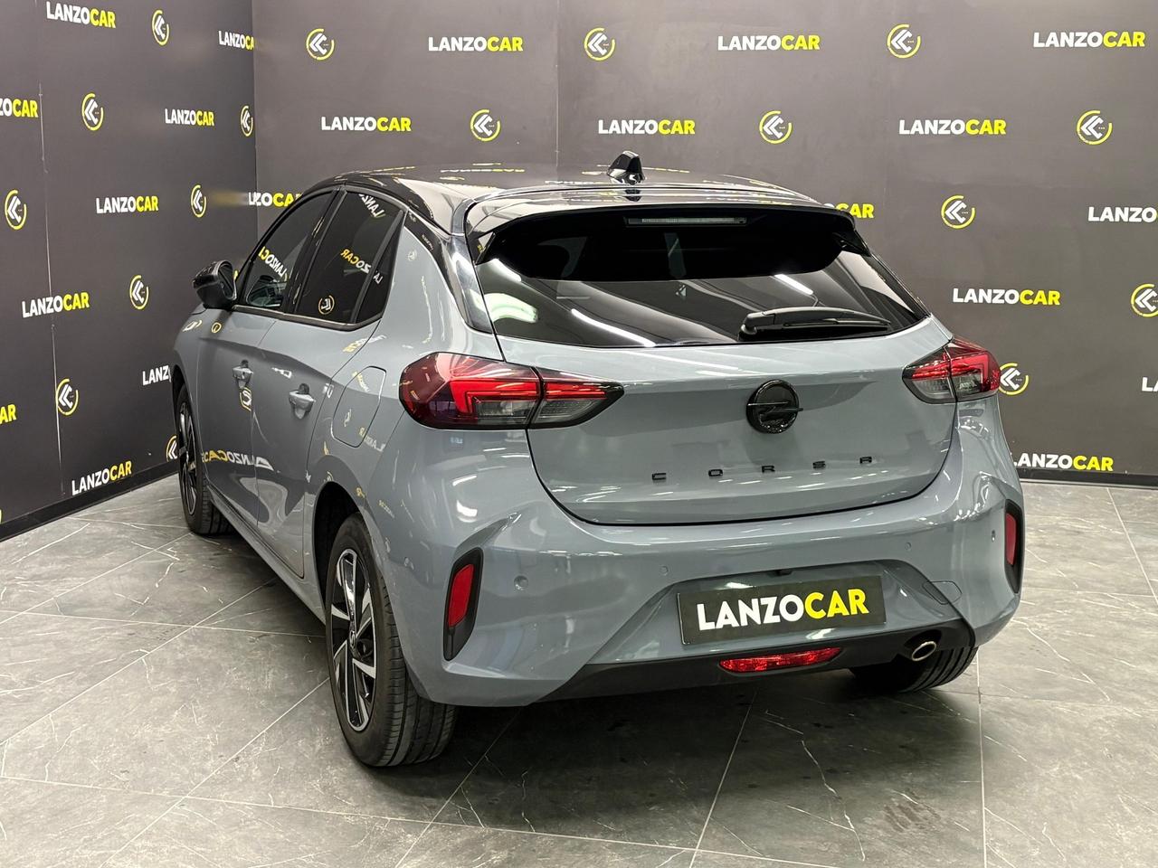 Opel Corsa 1.2 GS LINE