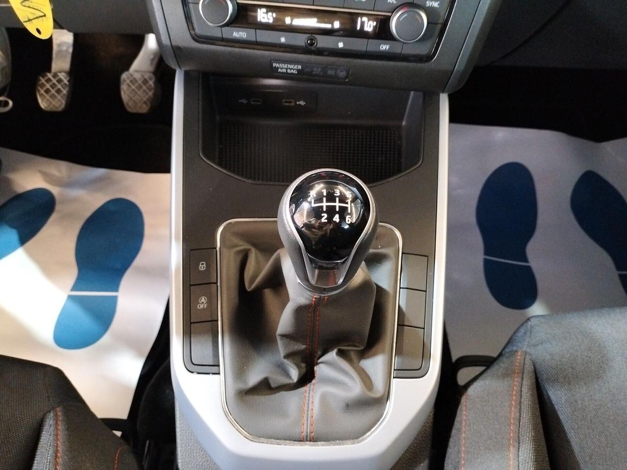 SEAT Arona 1.0 tgi Reference 90cv