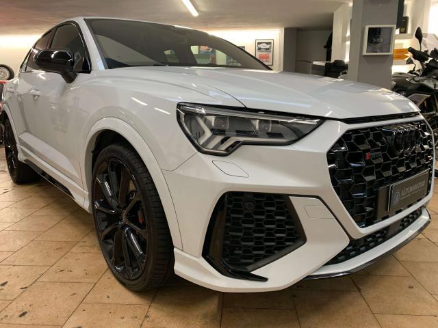 Audi RS Q3 Q3 Sportback RS 2.5 quattro s-tronic