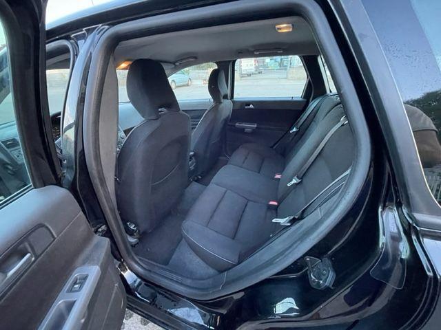 VOLVO - V50 - D2 R-design