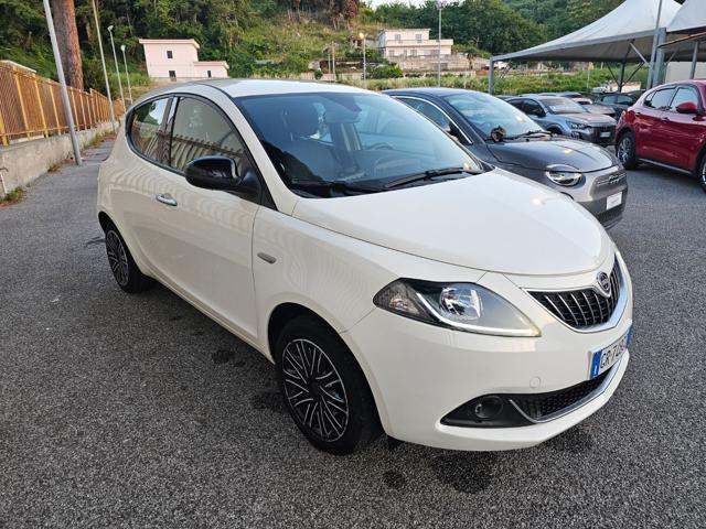 LANCIA Ypsilon 1.0 FireFly 5 porte S&S Hybrid Gold