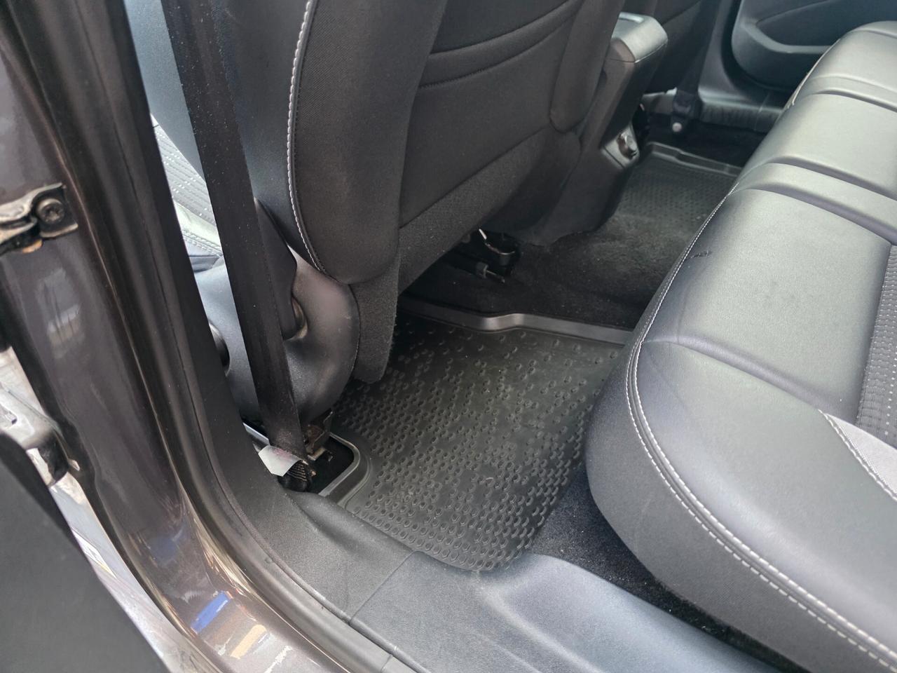 Peugeot 2008 1.6 BlueHDi 100 Allure