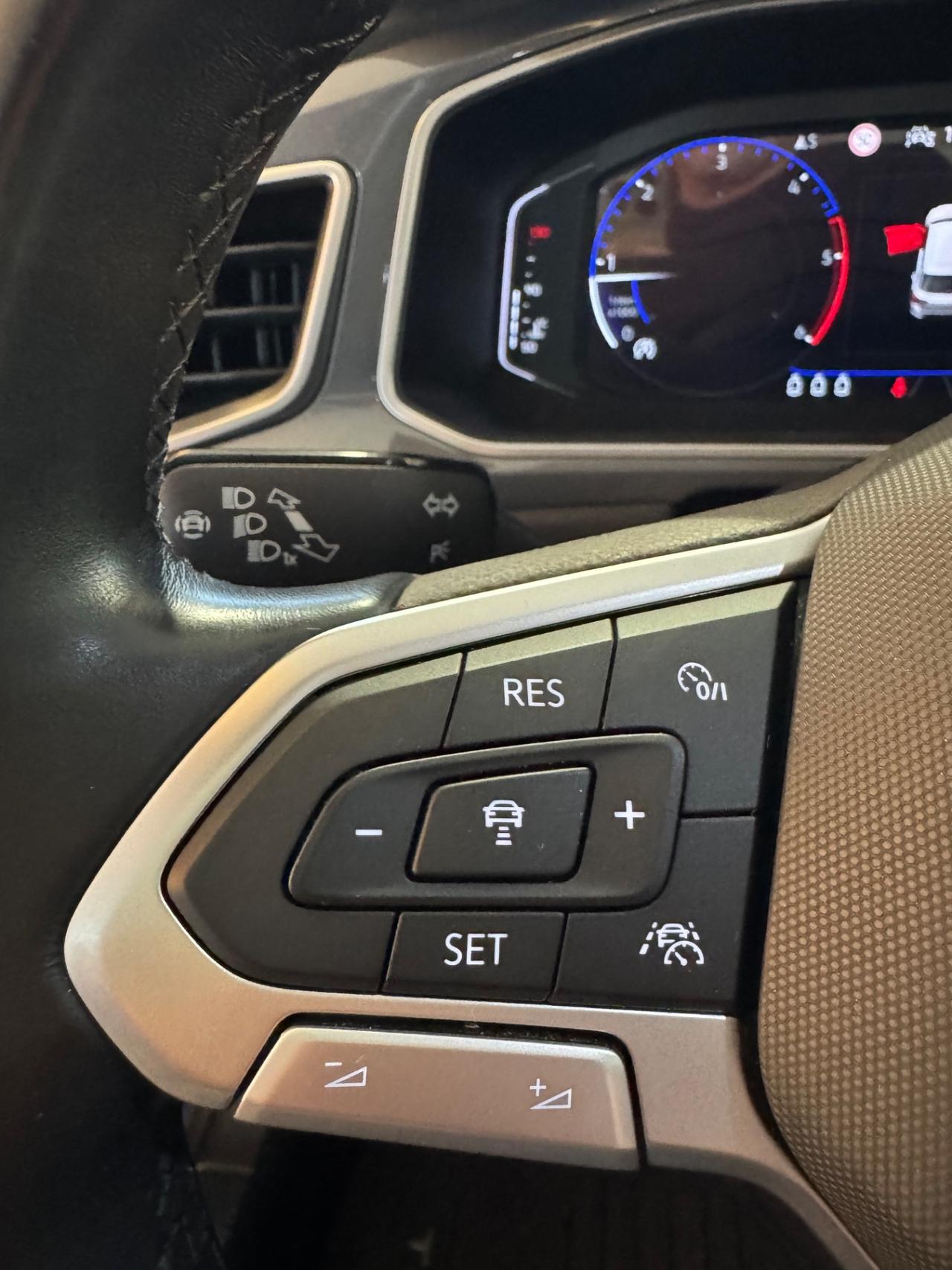 Volkswagen T-Roc 2.0 TDI SCR R-Line