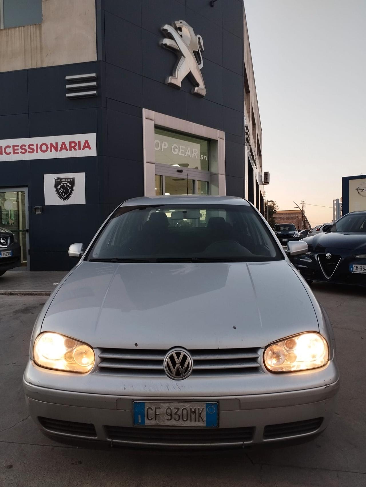 Volkswagen Golf 1.9 TDI/101 CV Comfortline