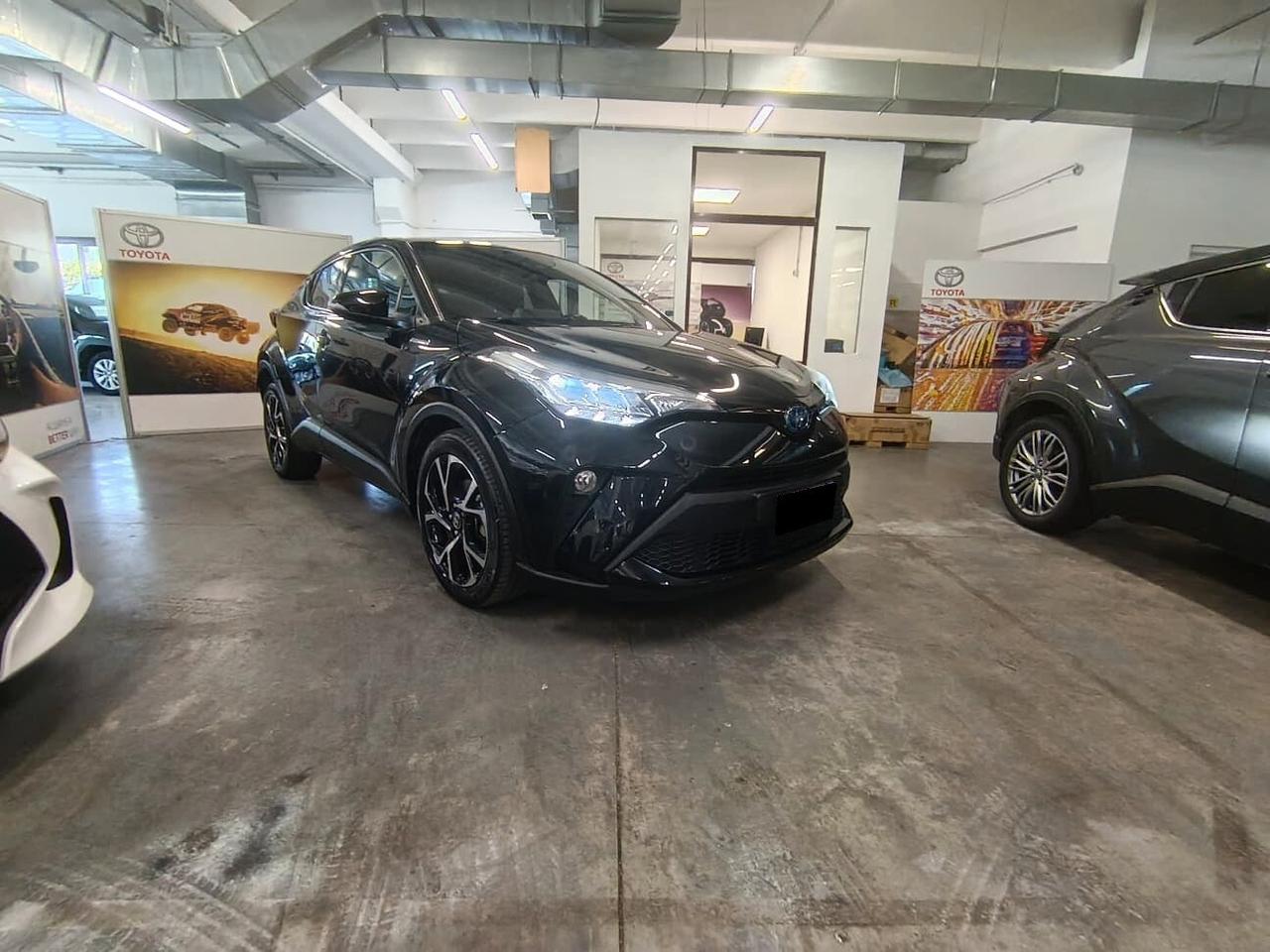 Toyota C-HR 1.8 Hybrid E-CVT Trend