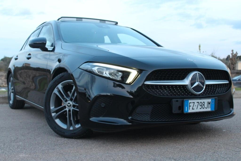 MERCEDES Classe A 180 d Aut. *Tetto *Luci Ambiente