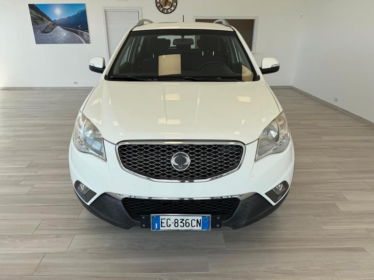 Ssangyong Korando 2.0 175 CV 2WD e-XDi MT C