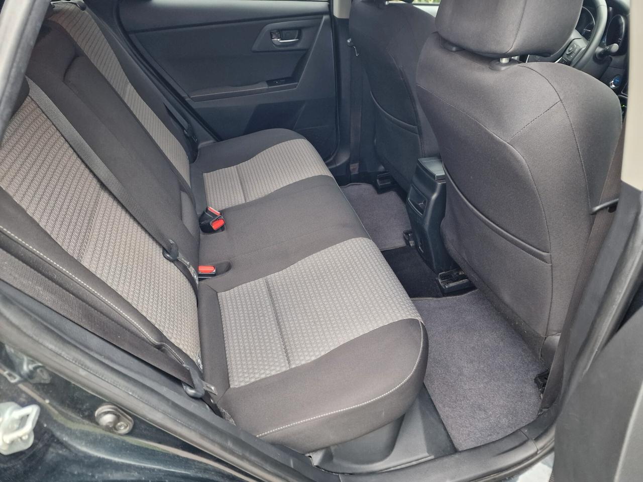 Toyota Auris 1.8 Hybrid Station Wagon