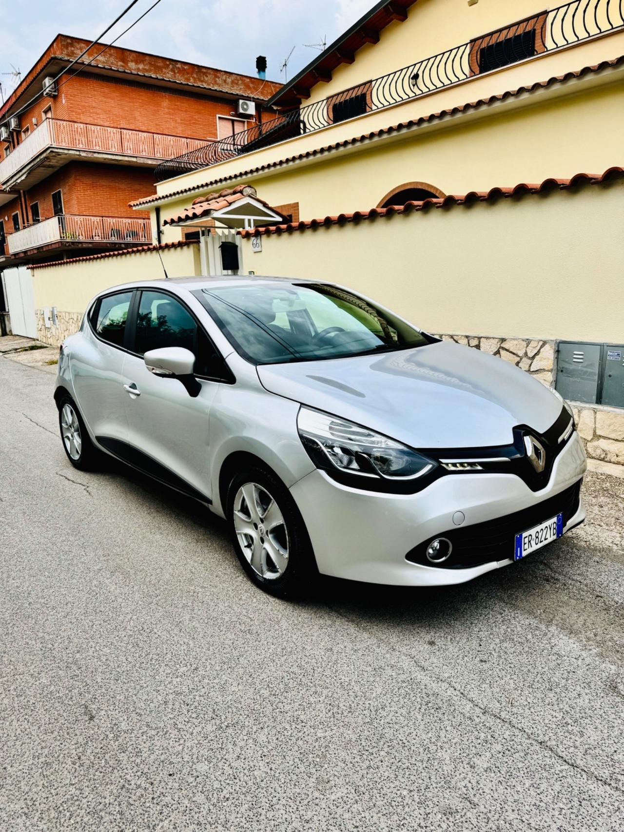Renault Clio 1.5 dCi 75CV 5 porte Costume National