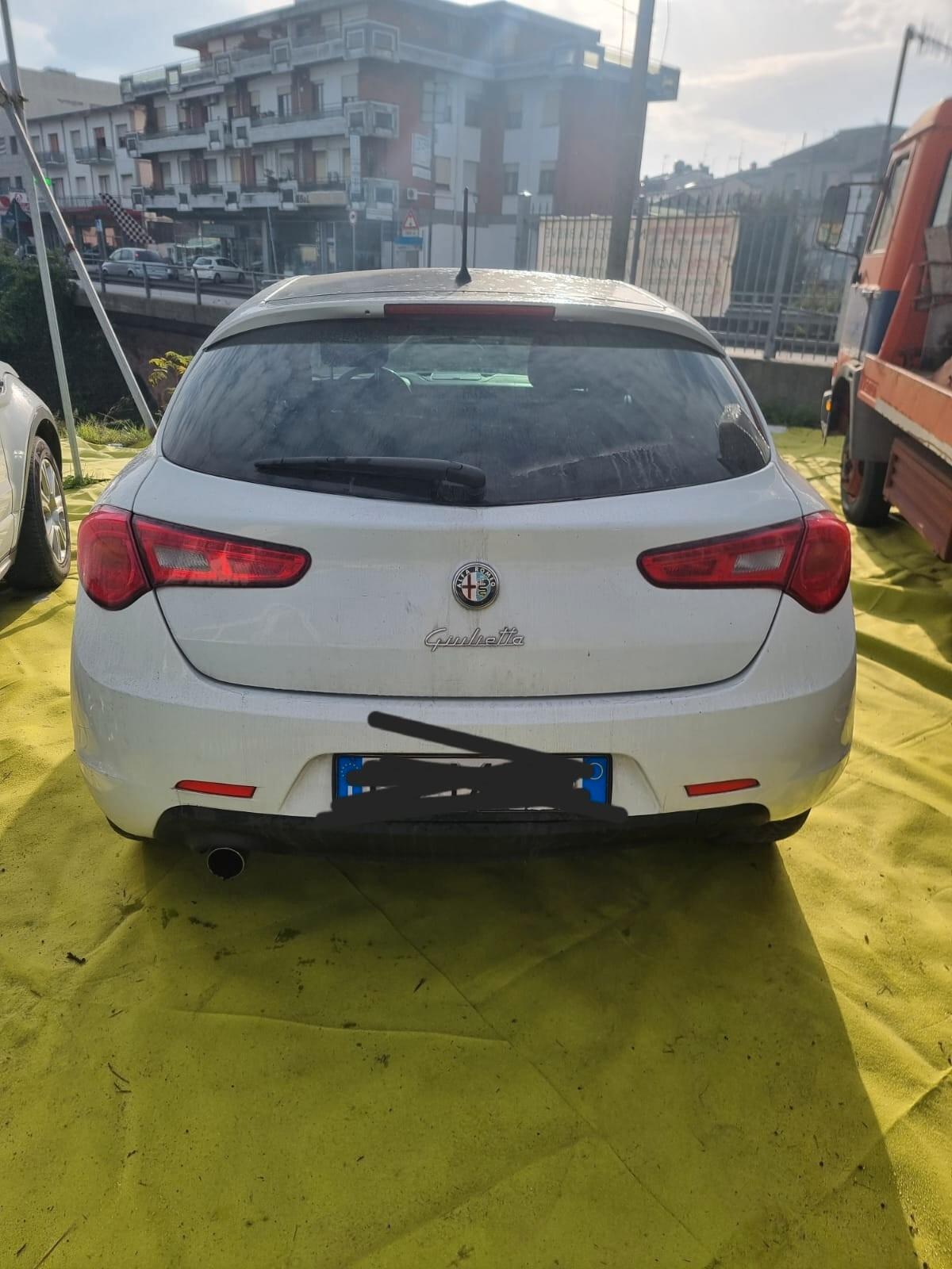 Alfa Romeo Giulietta 1.6 JTDm-2 105 CV Exclusive