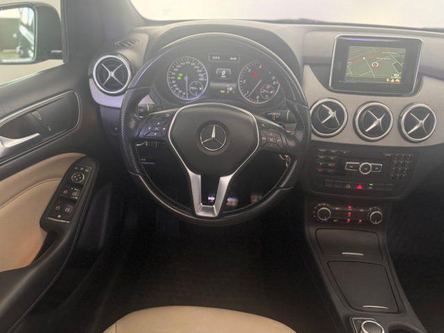 MERCEDES-BENZ B 200 CDI Automatic Premium