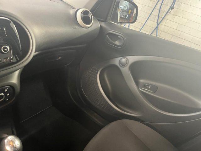 SMART ForFour 70 1.0 Youngster