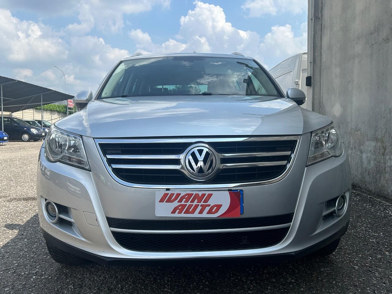 Volkswagen Tiguan 2.0 TDI DPF 4MOTION *UNI PRO*