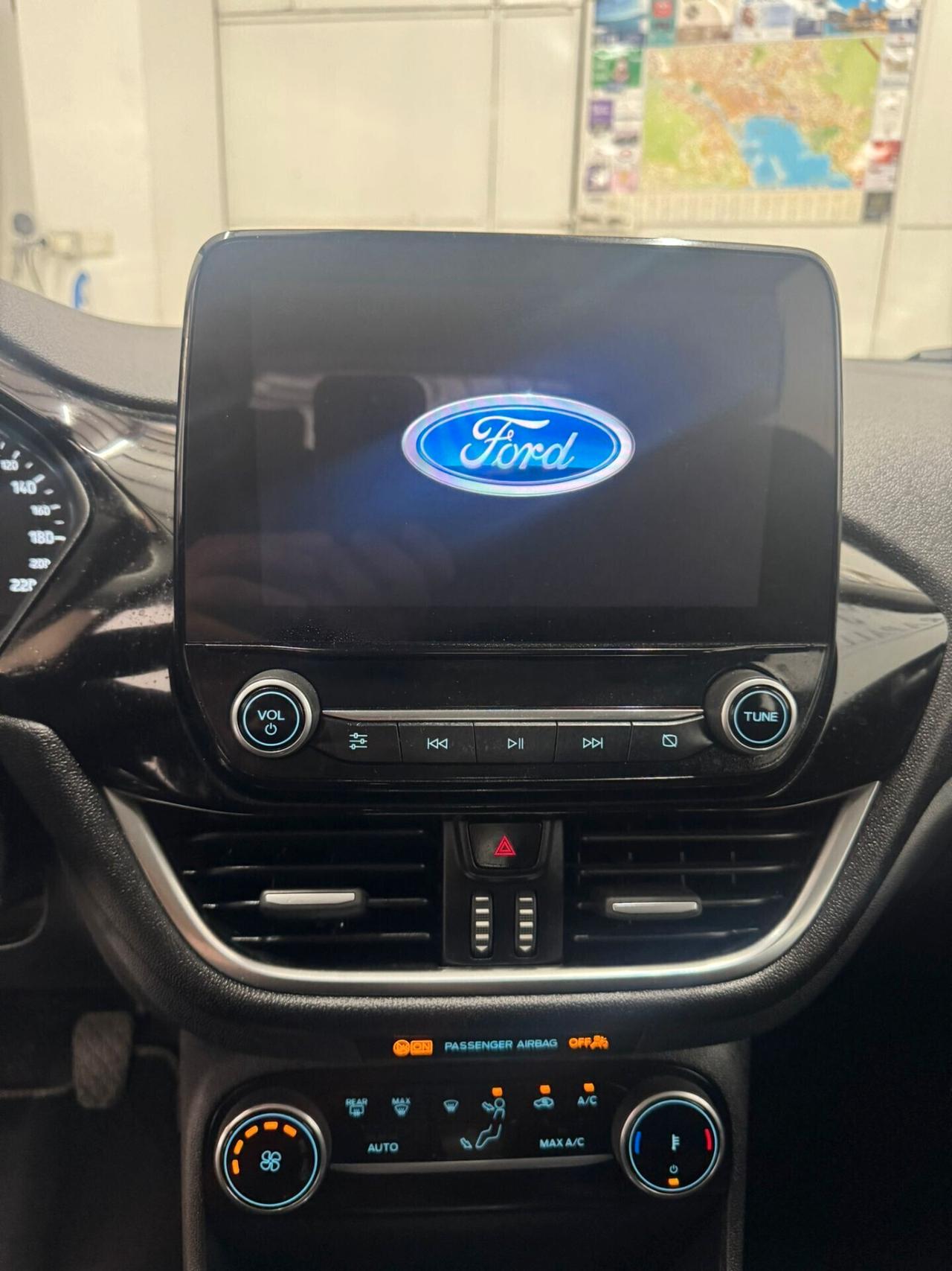 Ford Fiesta 1.0 Ecoboost Hybrid 125 CV 5 porte ST-Line X