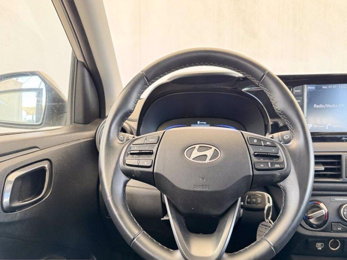 HYUNDAI i10 1 0 mpi connectline navi pack