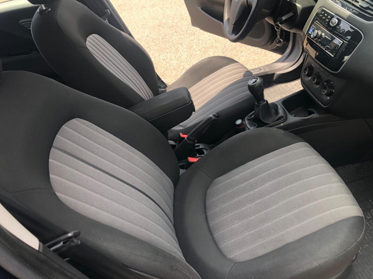 Fiat Punto 1.3 MJT II S&S 95 CV SUPER PREZZO