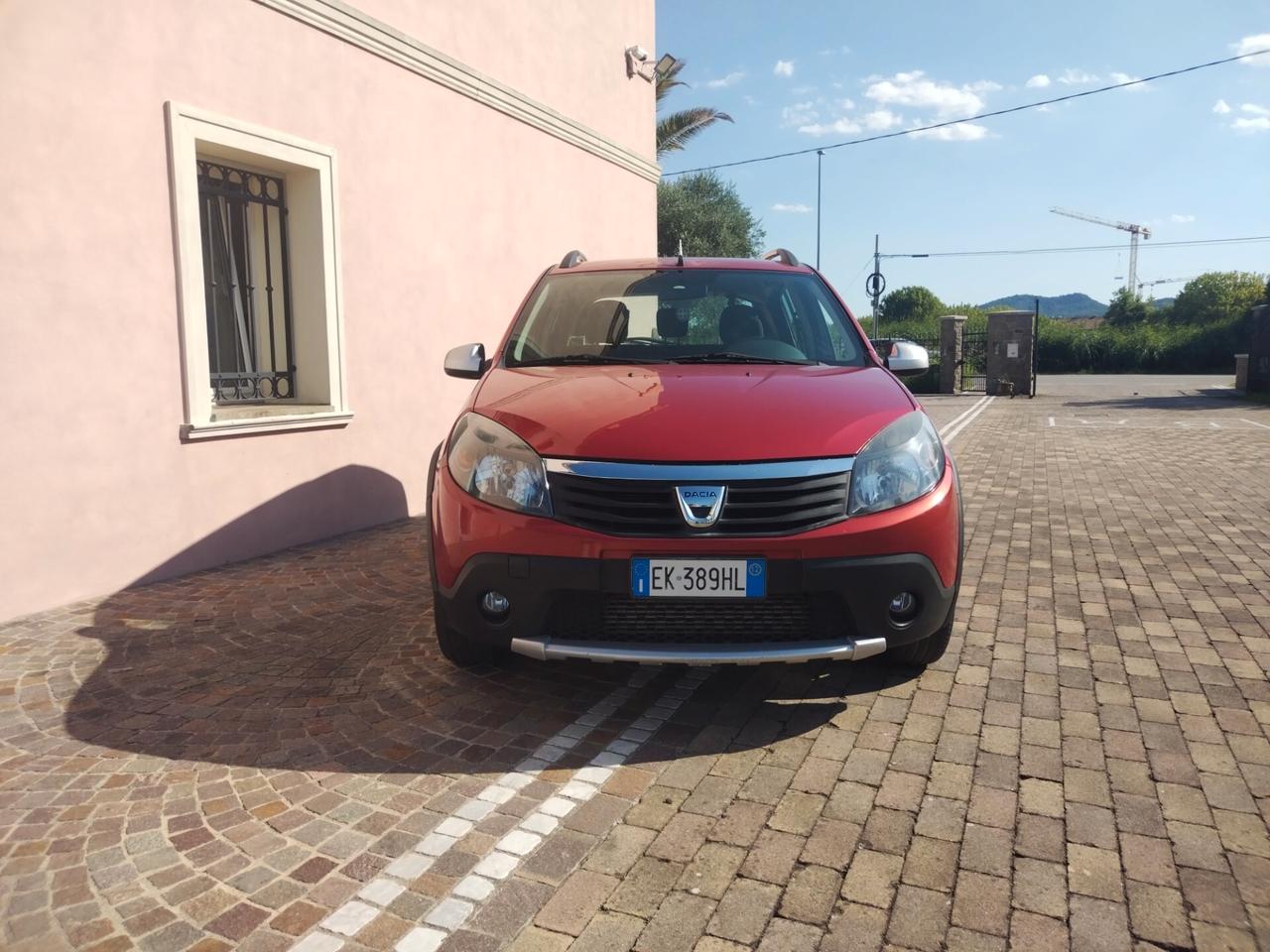 Dacia Sandero Stepway 1.5 TURBO