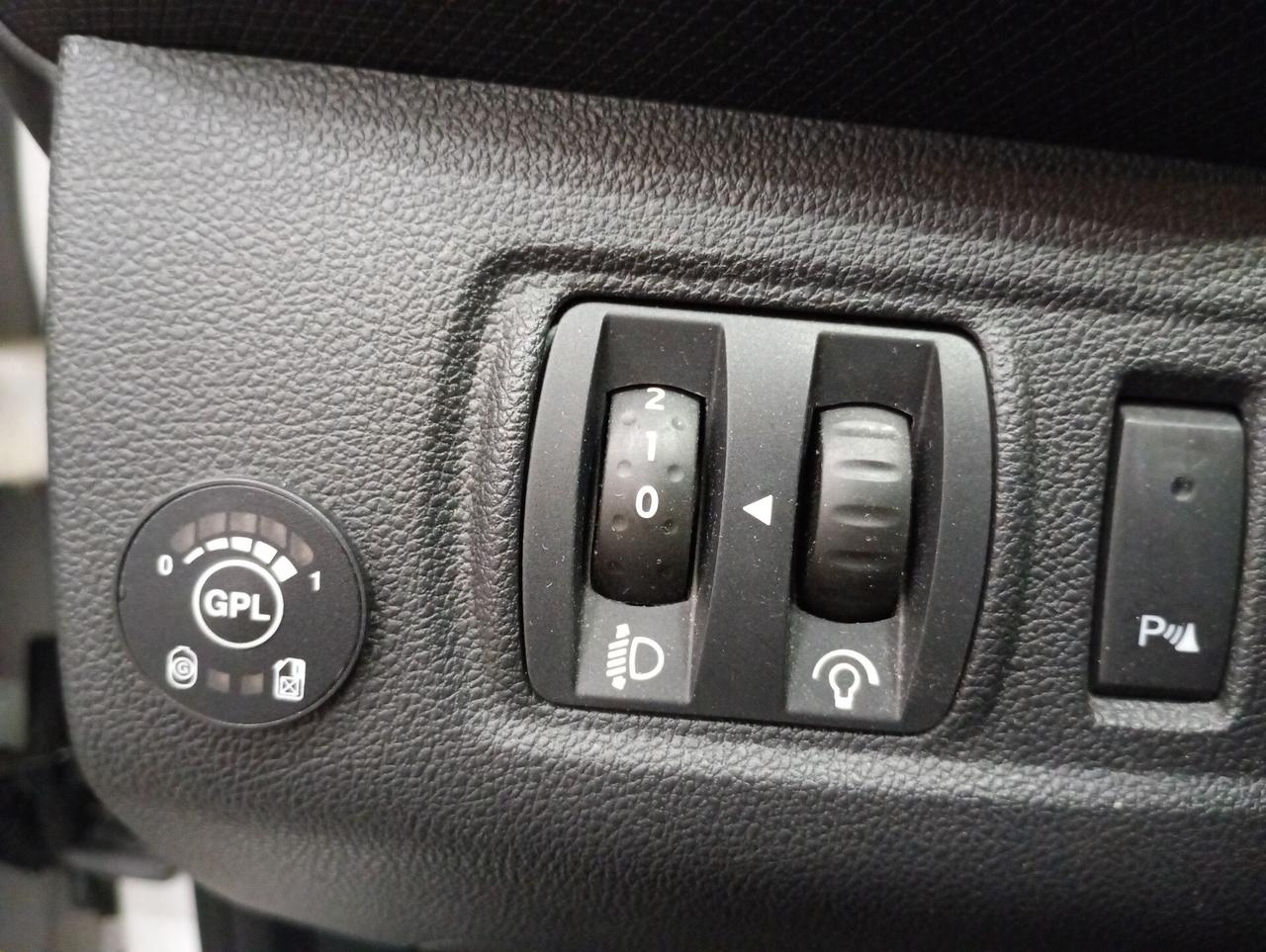 Renault Clio TCe 12V 90 CV GPL Start&Stop 5 porte Energy Life