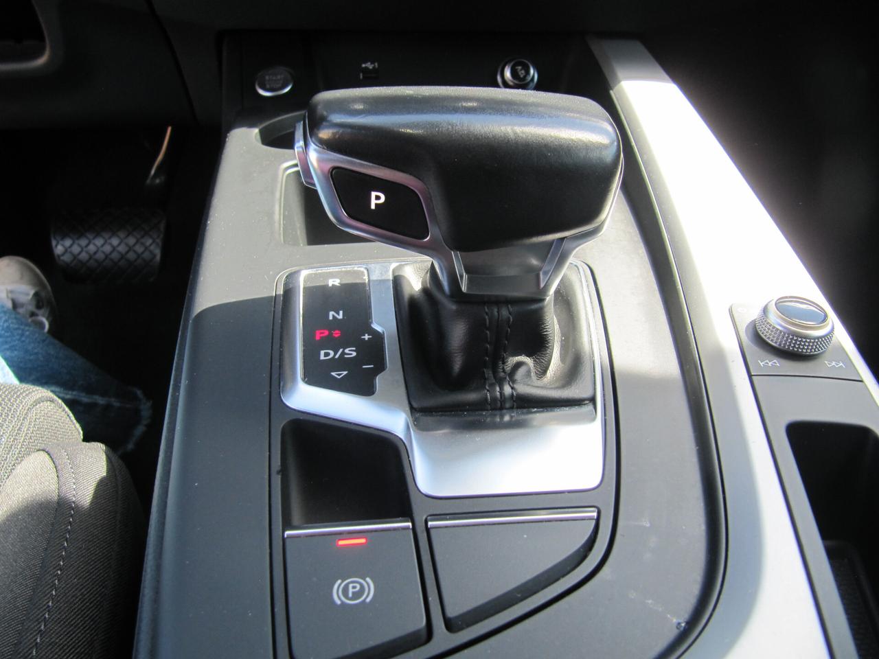 Audi A4 Avant 40 TDI quattro S tronic Business - automatico