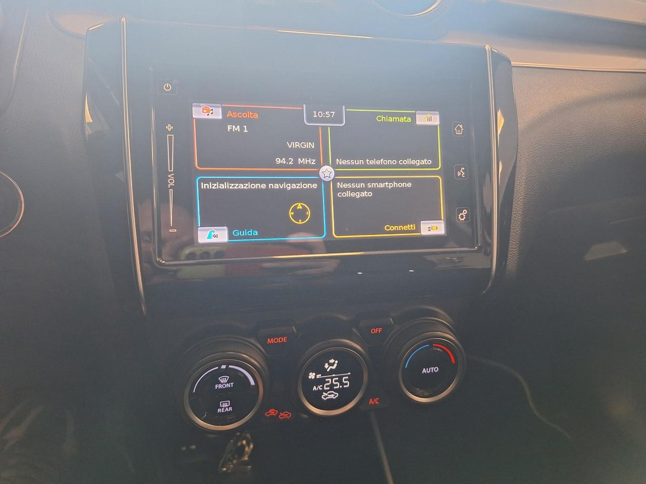Suzuki Swift 1.2 Hybrid Top