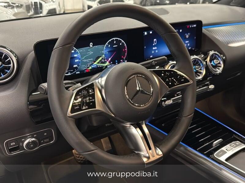 Mercedes-Benz GLA GLA-H247 2023 200 d Progressive Advanced Plus auto