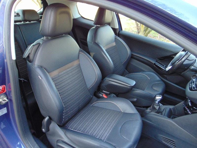 PEUGEOT 208 1° serie 1.6 e-HDi 92 CV Stop&Star...