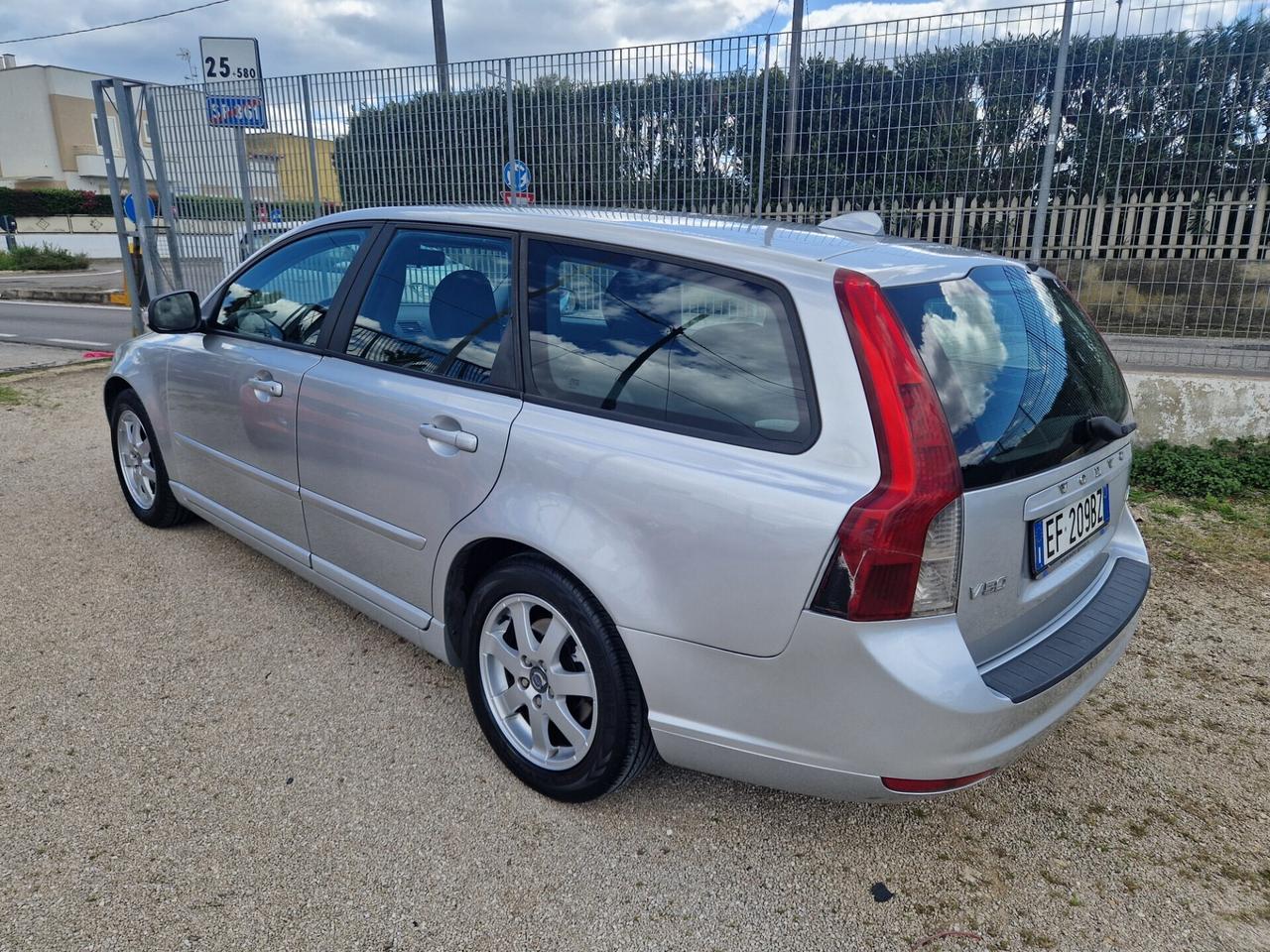 Volvo V50 1.6 Diesel 115 Cv - 2010