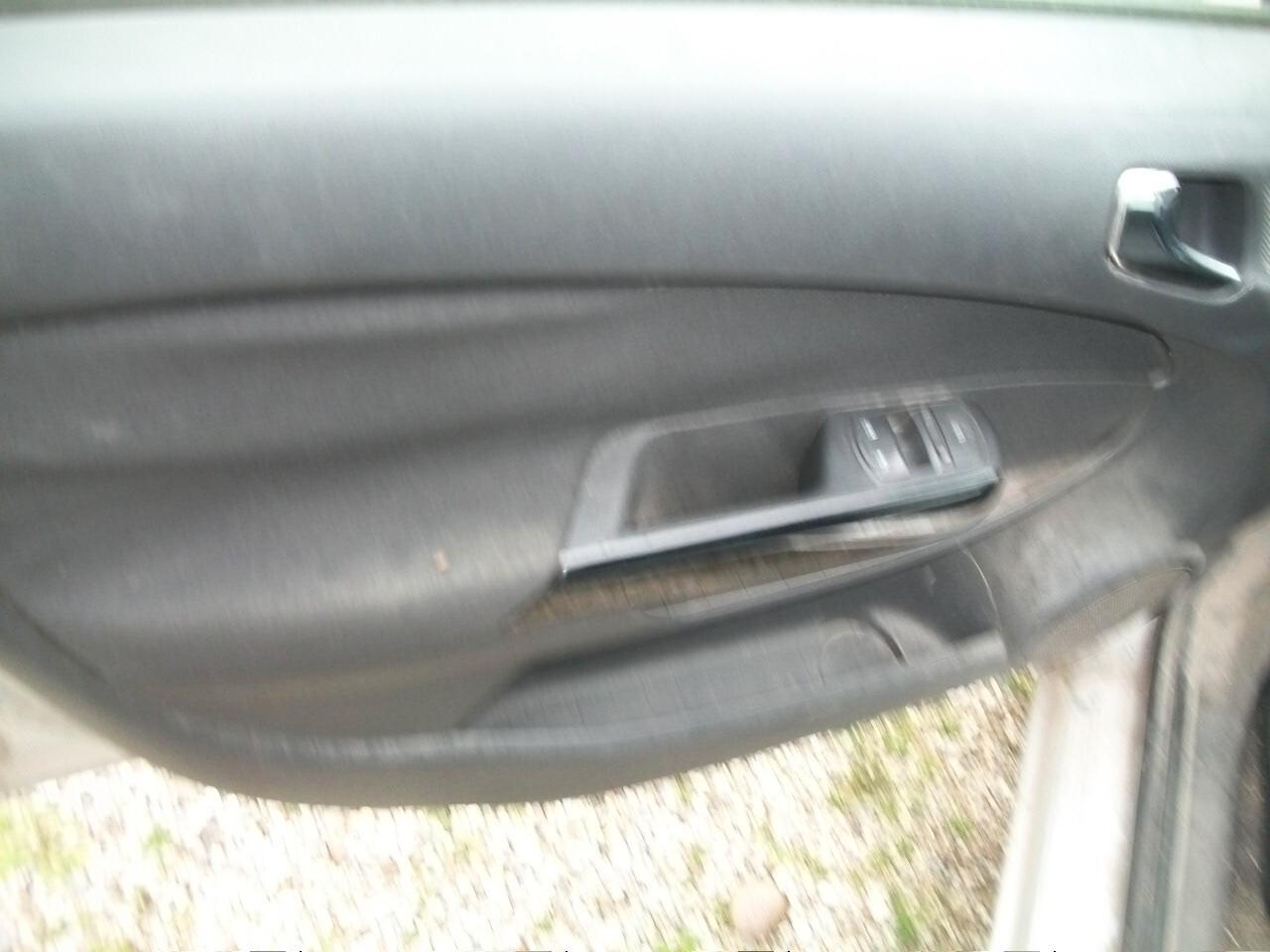 Opel Corsa DEL 23/03/2010 05 PORTE 1.3 CDTI KW 55 HP 75 MULTIGET KM 216900