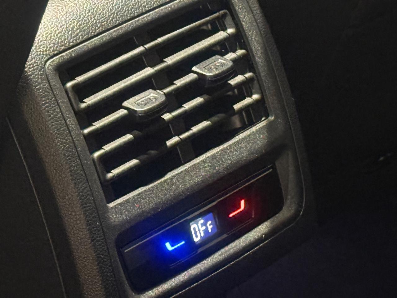 Volkswagen Golf GTI 2.0 TSI BlackStyle