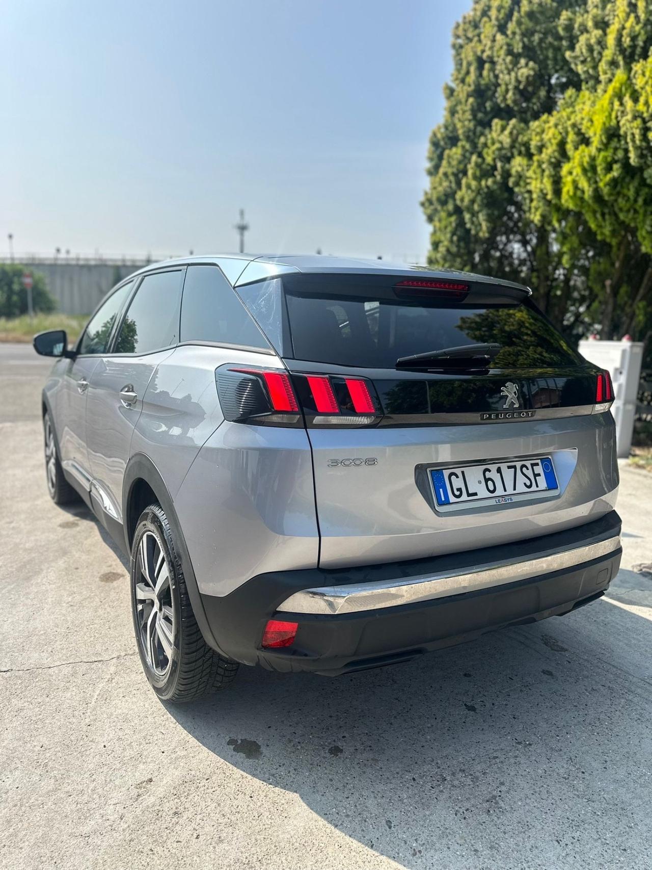 Peugeot 3008 BlueHDi 130 S&S EAT8 GT