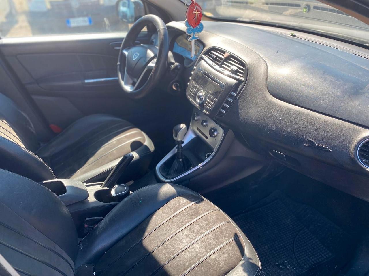 Lancia Delta 1.6 MJT DPF Platino (CARROZZERIA E MECCANICA DA RIVEDERE,AUTO MARCIANTE )