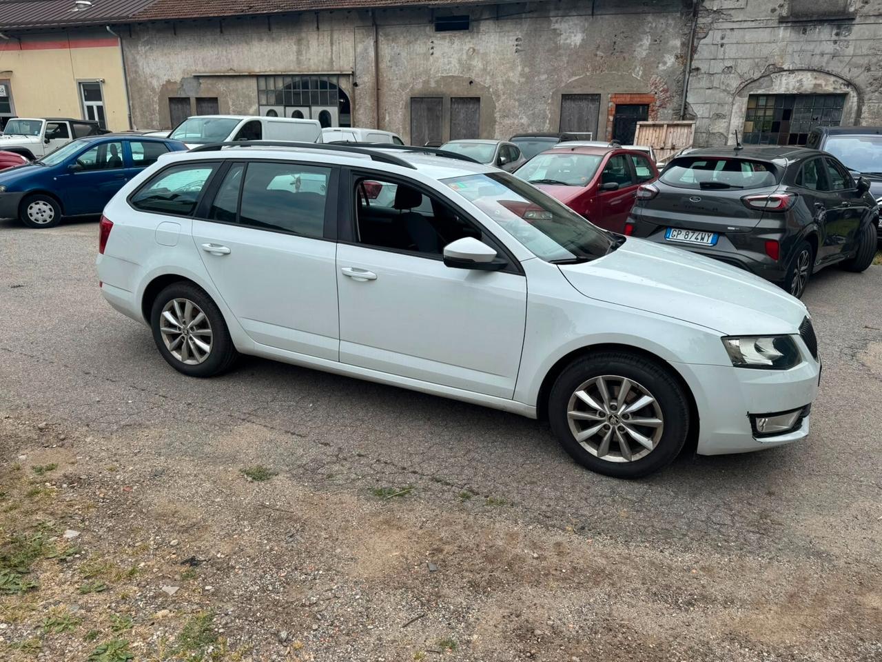 Skoda Octavia 1.6 TDI CR 110 CV 4x4 Wagon Executive