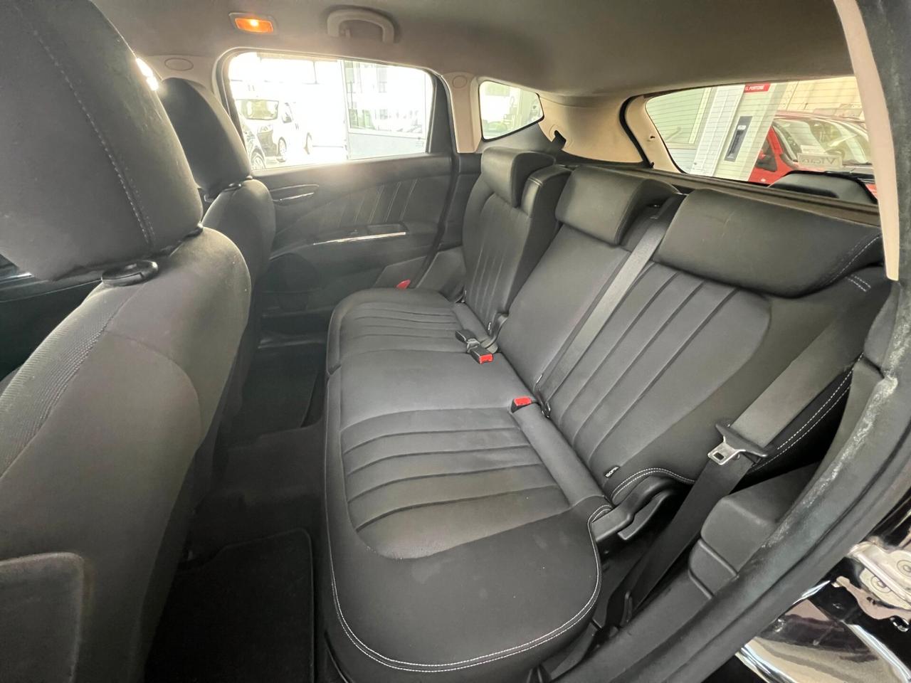 Lancia Delta 1.6 MJT DPF Gold - UNIPROP