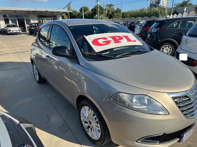 LANCIA Ypsilon 1.2 69 CV 5P GPL Ecochic Gold