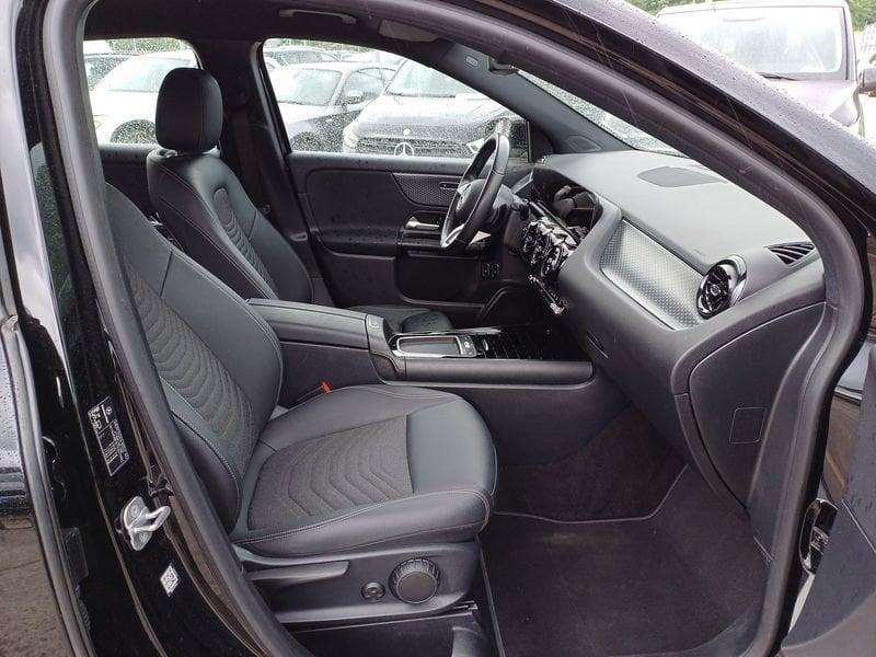 Mercedes-Benz GLA 250 e phev Advanced auto