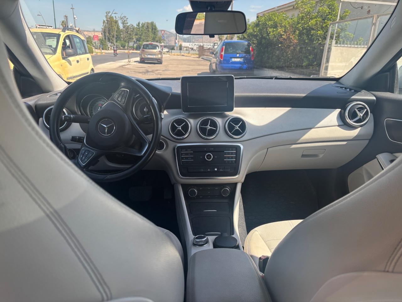 Mercedes-benz CLA 220 CDI Automatic Executive