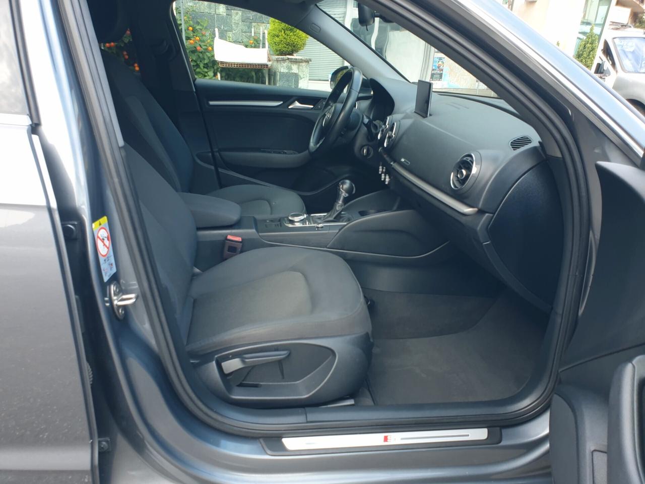 Audi A3 SPB 30 TDI S LINEA