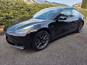 Tesla Model 3 Standard