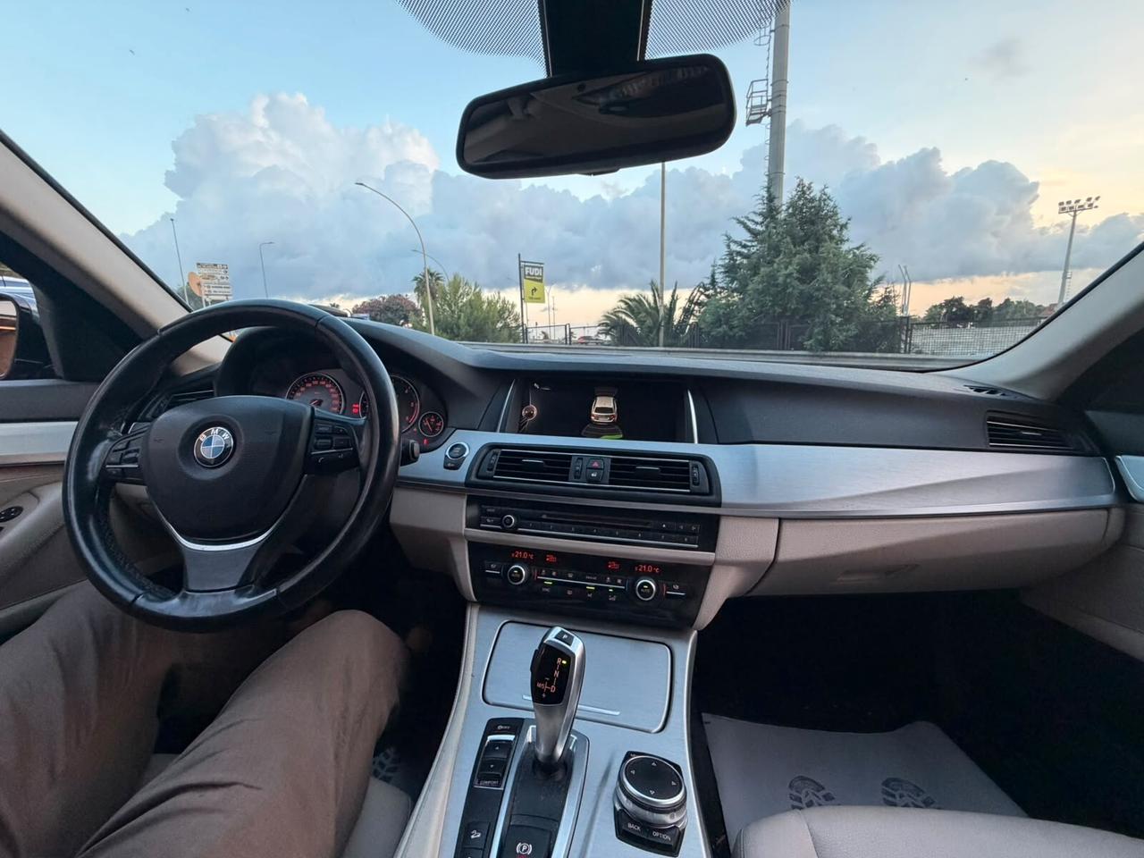 Bmw 520 520d xDrive Touring Luxury