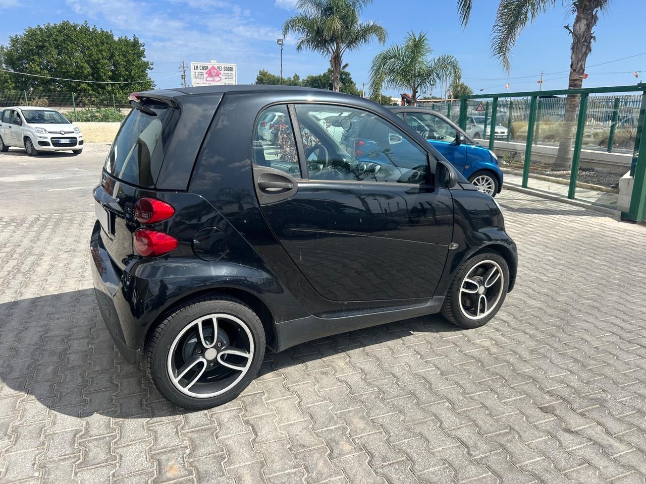 Smart ForTwo 1000 62 kW coupé passion