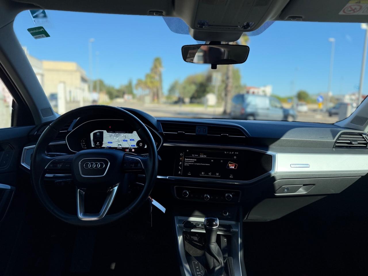 Audi Q3 35 TDI S tronic Business Advanced