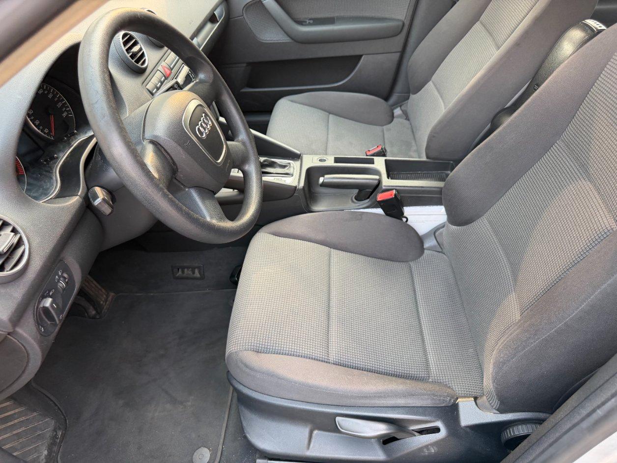 Audi A3 Sportback 1.6 Ambition CAMBIO AUTOMATICO IDONEA NEOPATENTATI