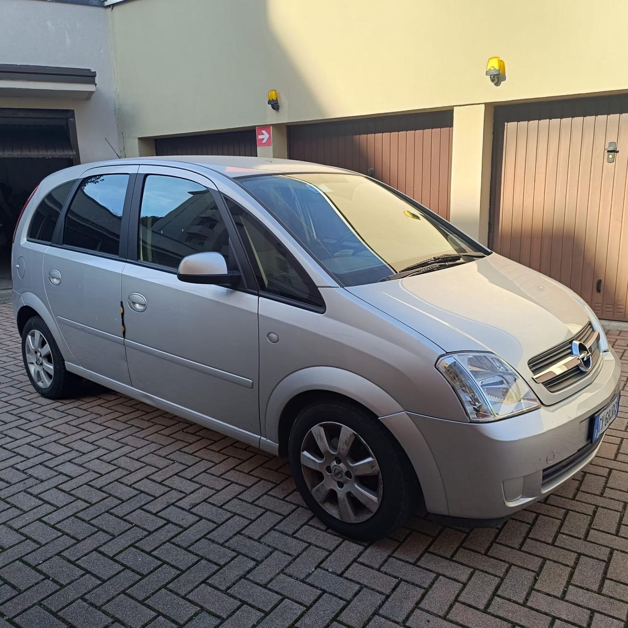 Opel Meriva 1.4 16V Club