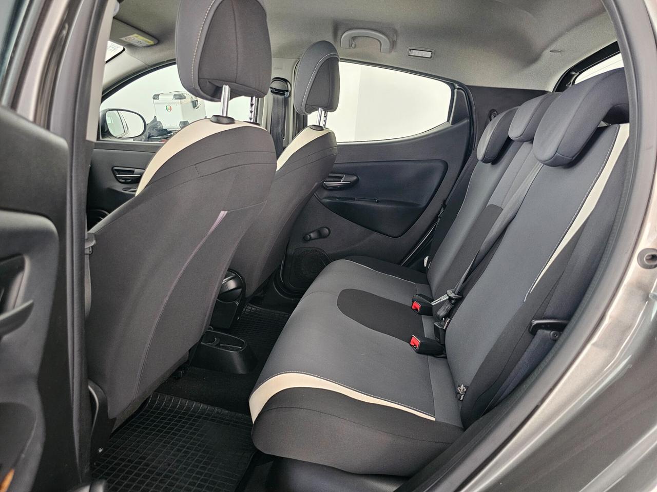 Lancia Ypsilon 1.2 69 CV 5 porte GPL Ecochic Elefantino