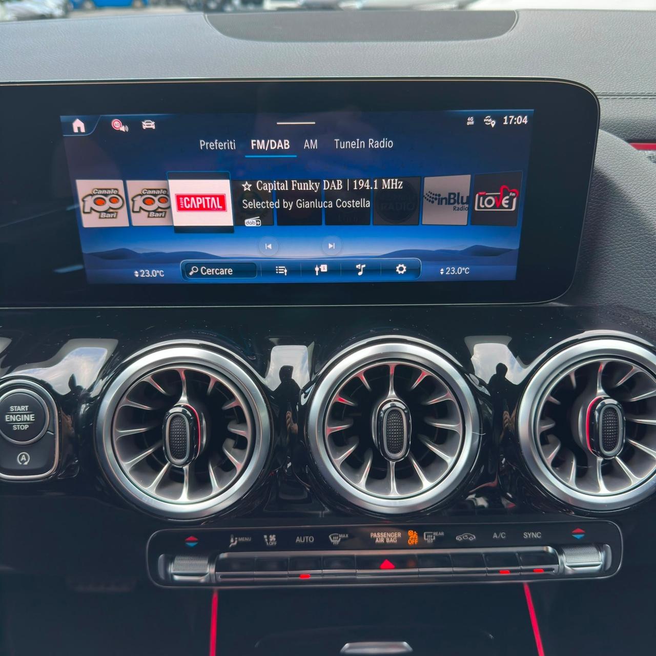 Mercedes-benz GLA 250 Automatic 4Matic AMG Line Premium