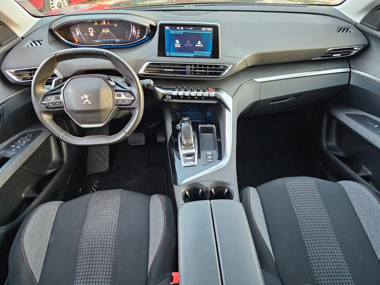Peugeot 3008 BlueHDi 130 S&S EAT8 Allure Pack