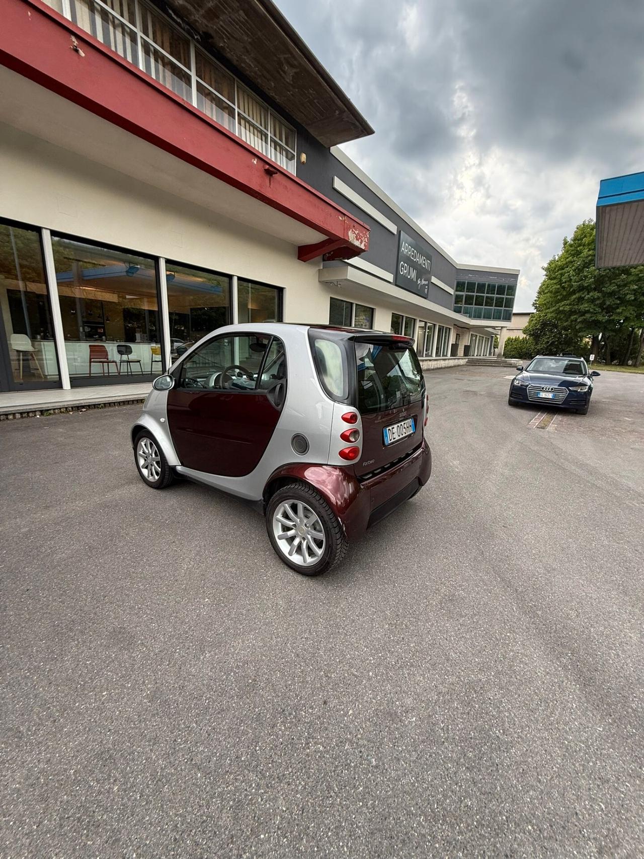Smart Fortwo 700 Automatica Tetto Panorama - 200.000 km