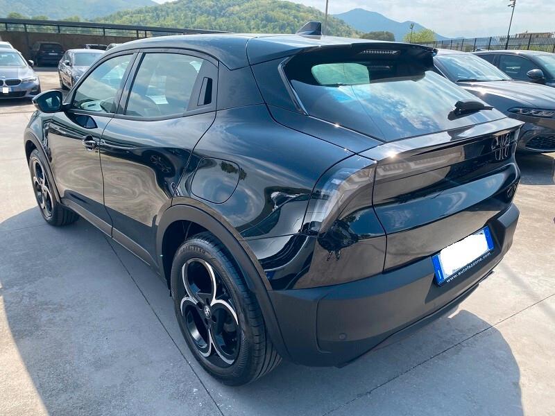 Alfa Romeo Junior 1.2 136 CV Hybrid eDCT6