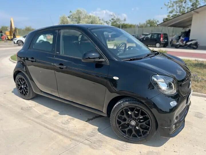 Smart ForFour 90 0.9 Turbo twinamic Passion AUTO UNICA