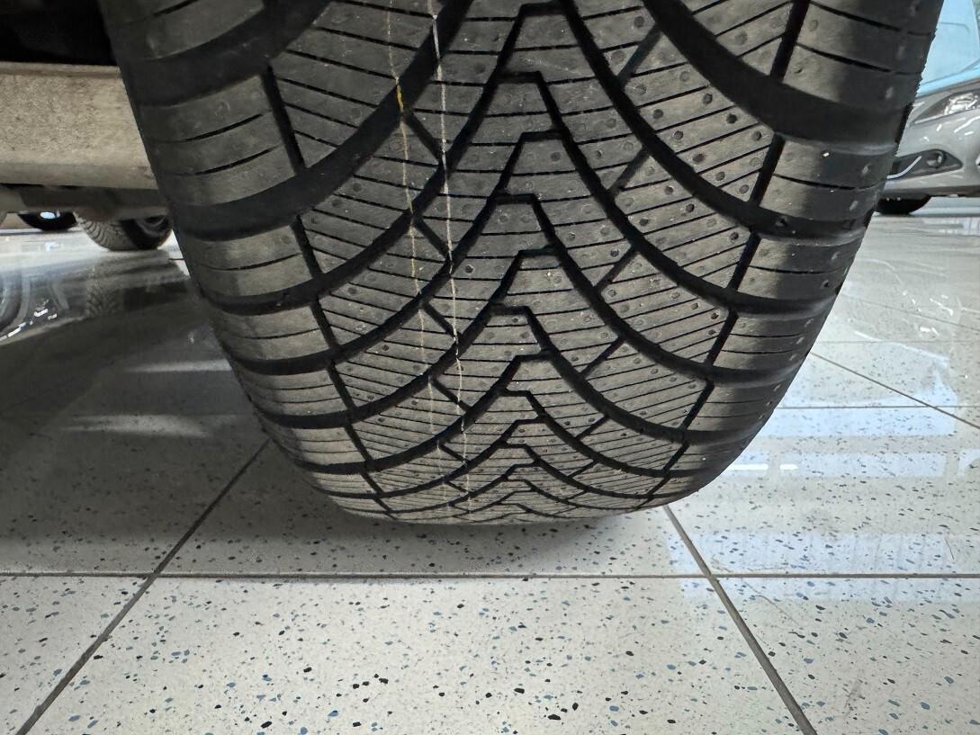 Kuga 2.0EcoBlue auto ST-Line PARI NUOVO!!!!